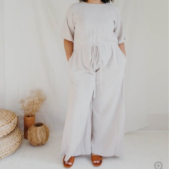 esby Duffy Jumpsuit in Dune, size S - Picture 7 of 10